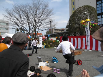 大道芸「横浜大道芸倶楽部」